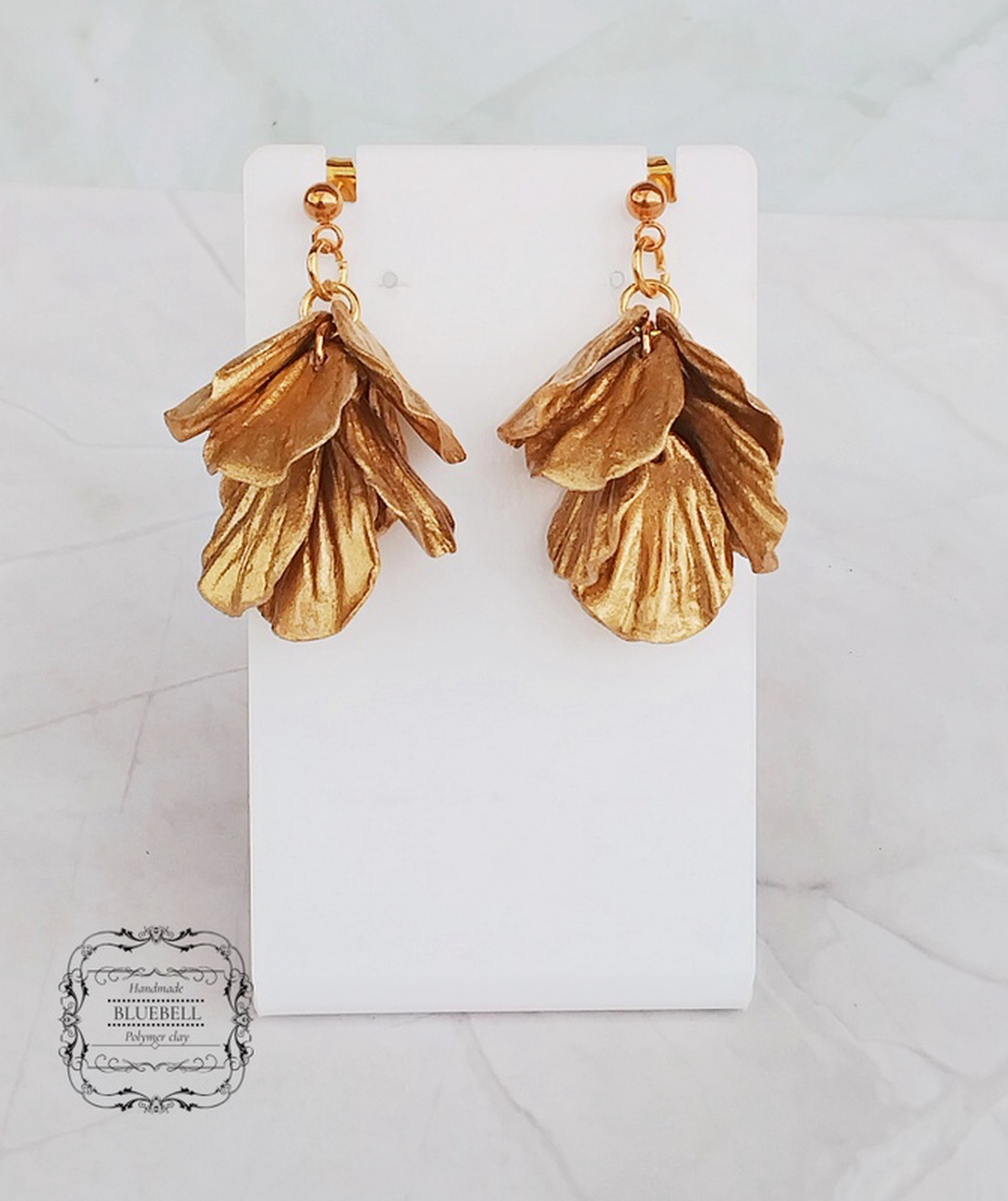 Cercei cu petale sidefate - bijuterii - cercei - cercei lungi - Artynos.ro