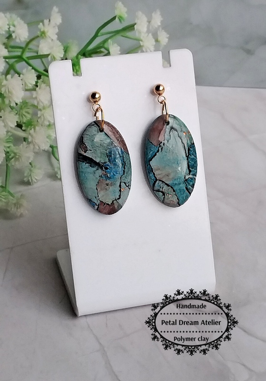 Cercei ovali cu rășină - bijuterii - cercei - cercei din rășină - Artynos.ro