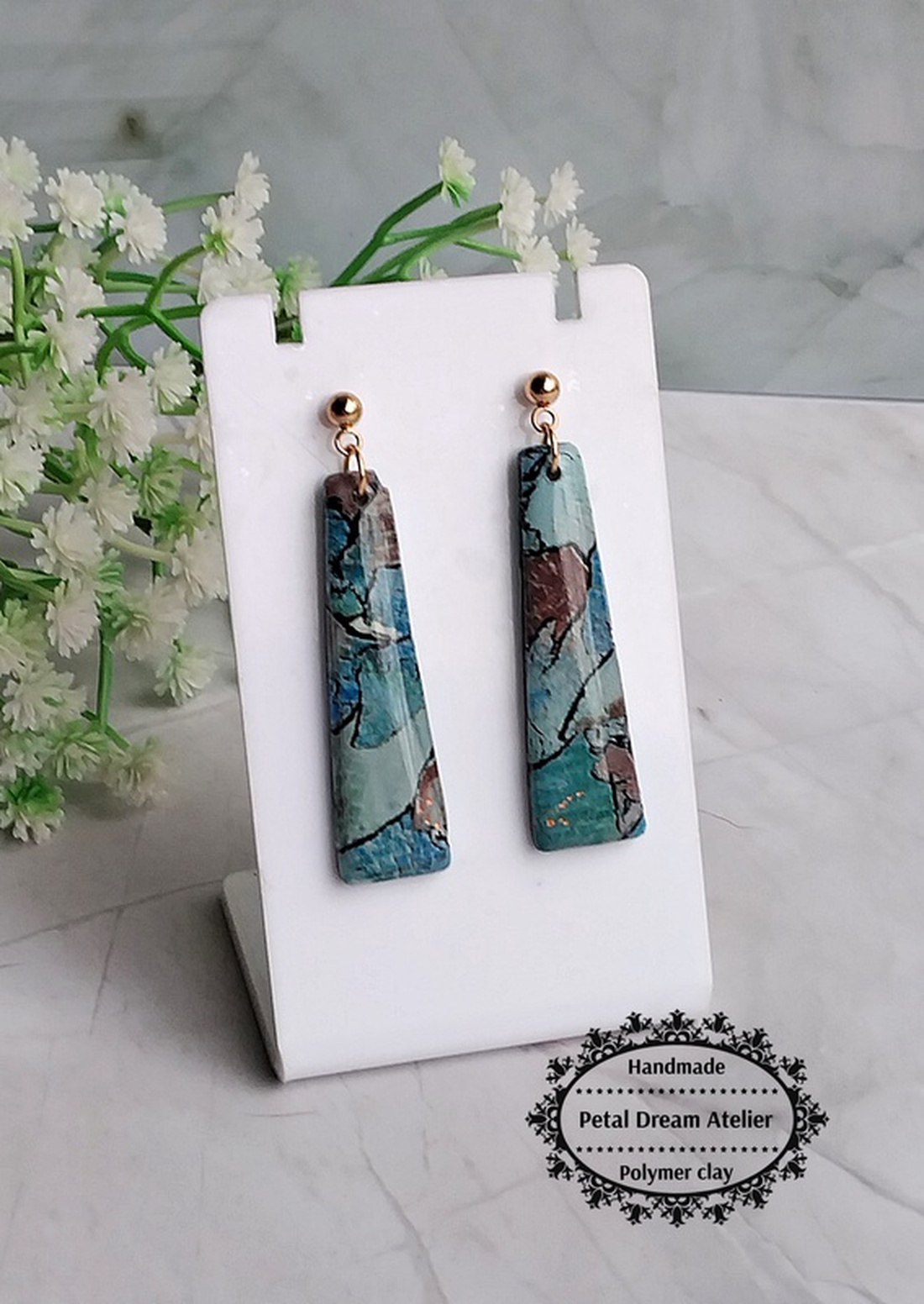 Cercei lungi cu rășină - bijuterii - cercei - cercei din rășină - Artynos.ro