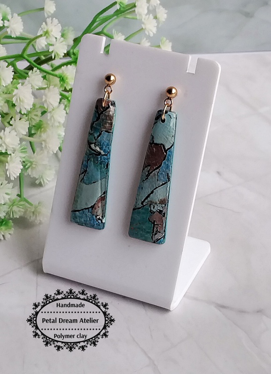 Cercei lungi cu rășină - bijuterii - cercei - cercei din rășină - Artynos.ro