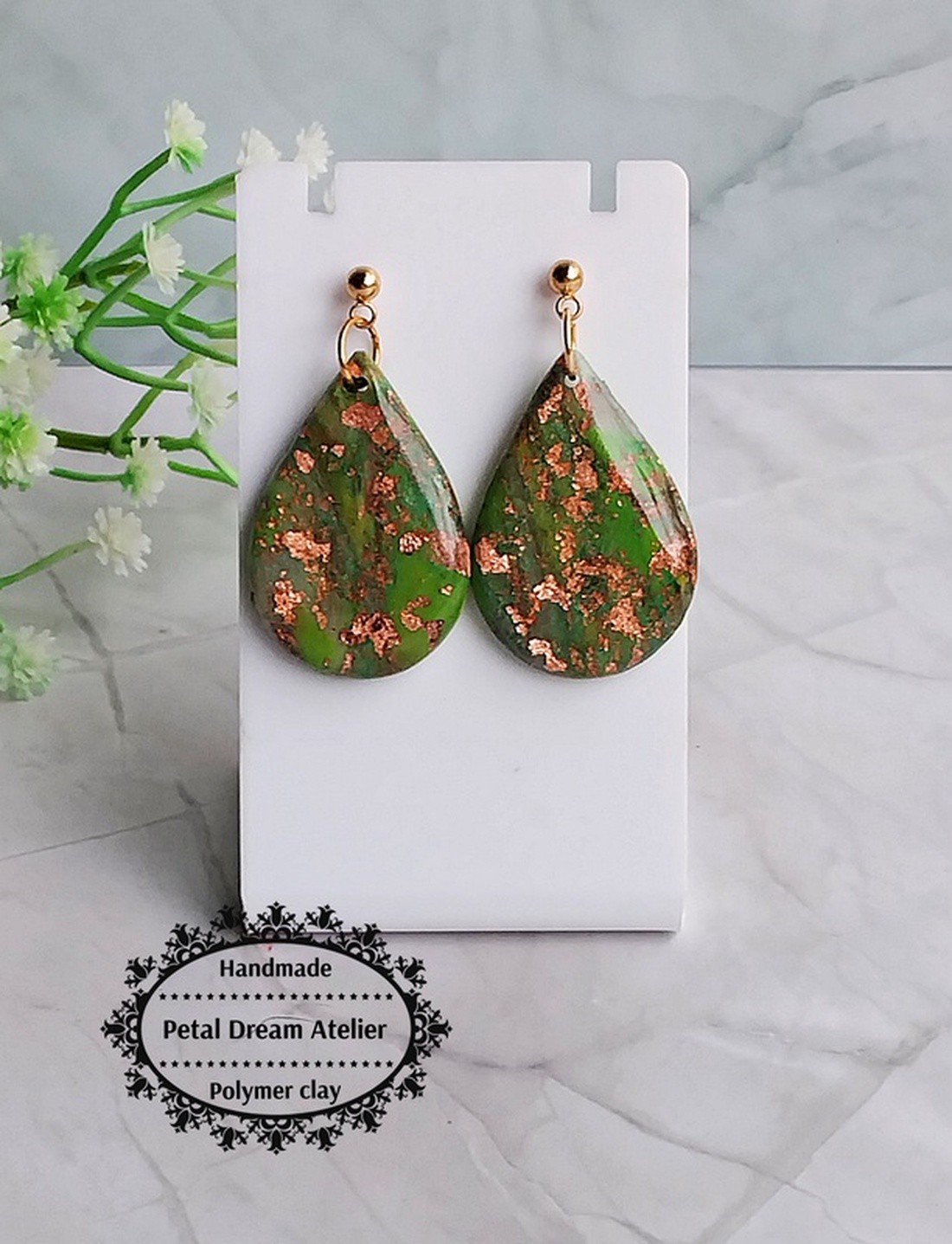 Cercei cu rășină - bijuterii - cercei - cercei din rășină - Artynos.ro