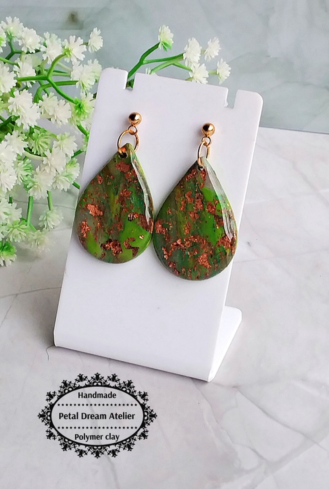 Cercei cu rășină - bijuterii - cercei - cercei din rășină - Artynos.ro