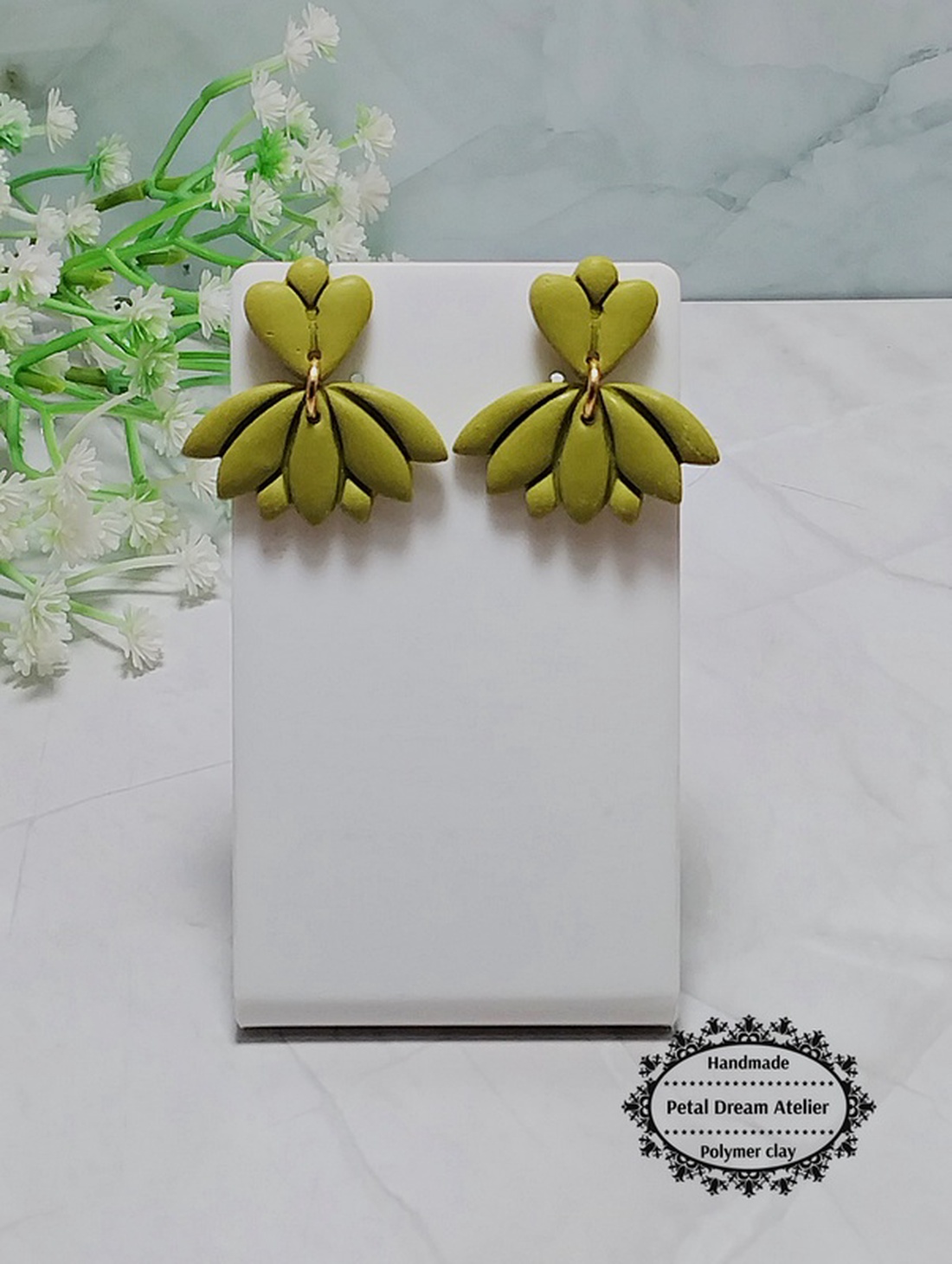 Cercei minimaliști cu tijă - bijuterii - cercei - cercei cu figurine - Artynos.ro