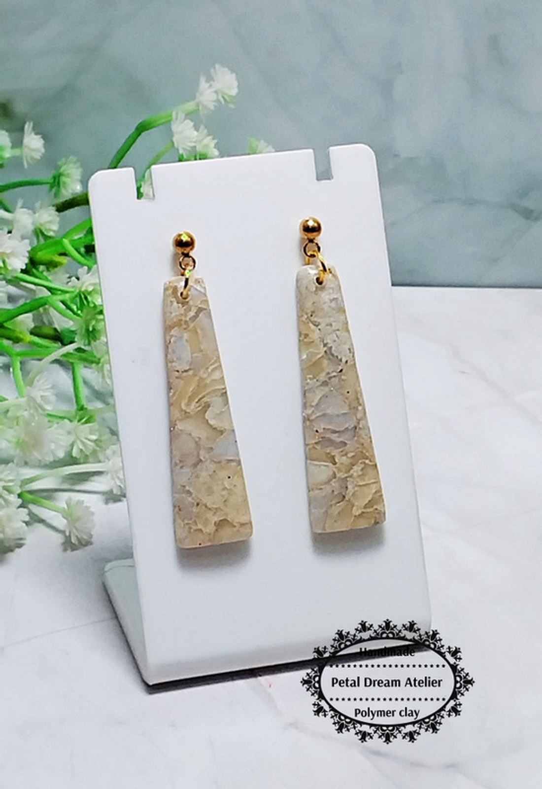 Cercei lungi cu rășină - bijuterii - cercei - cercei din rășină - Artynos.ro