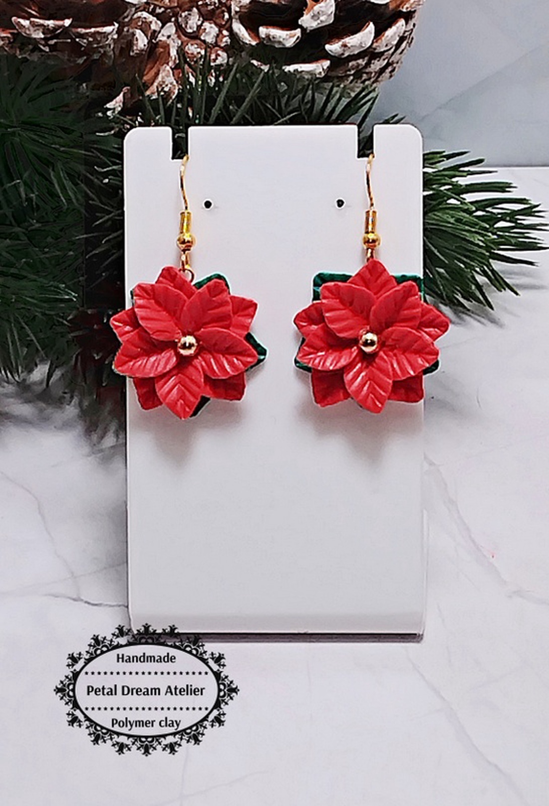 Cercei cu crăciunițe roșii - bijuterii - cercei - cercei cu figurine - Artynos.ro