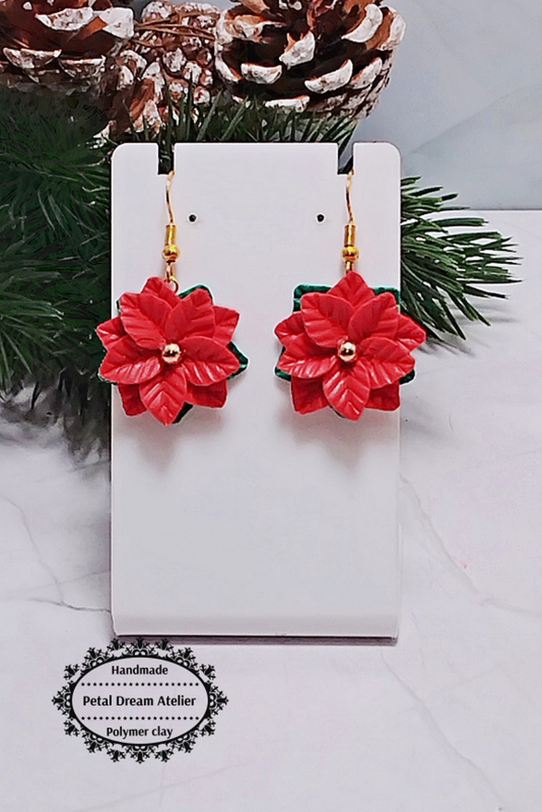 Cercei cu crăciunițe roșii - bijuterii - cercei - cercei cu figurine - Artynos.ro