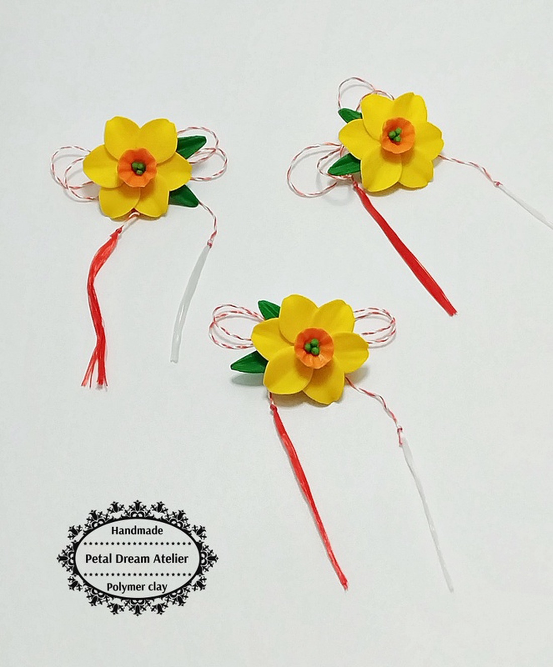 Broșă narcisă galbenă - bijuterii - mărțișor - Artynos.ro