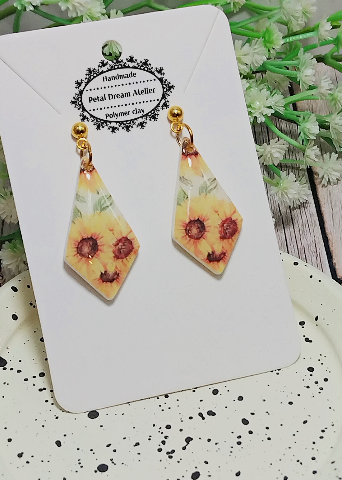 Cercei cu floarea-soarelui - bijuterii - cercei - cercei cu figurine - Artynos.ro