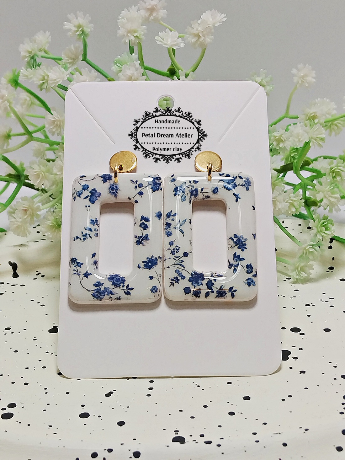Cercei cu flori - bijuterii - cercei - cercei cu figurine - Artynos.ro