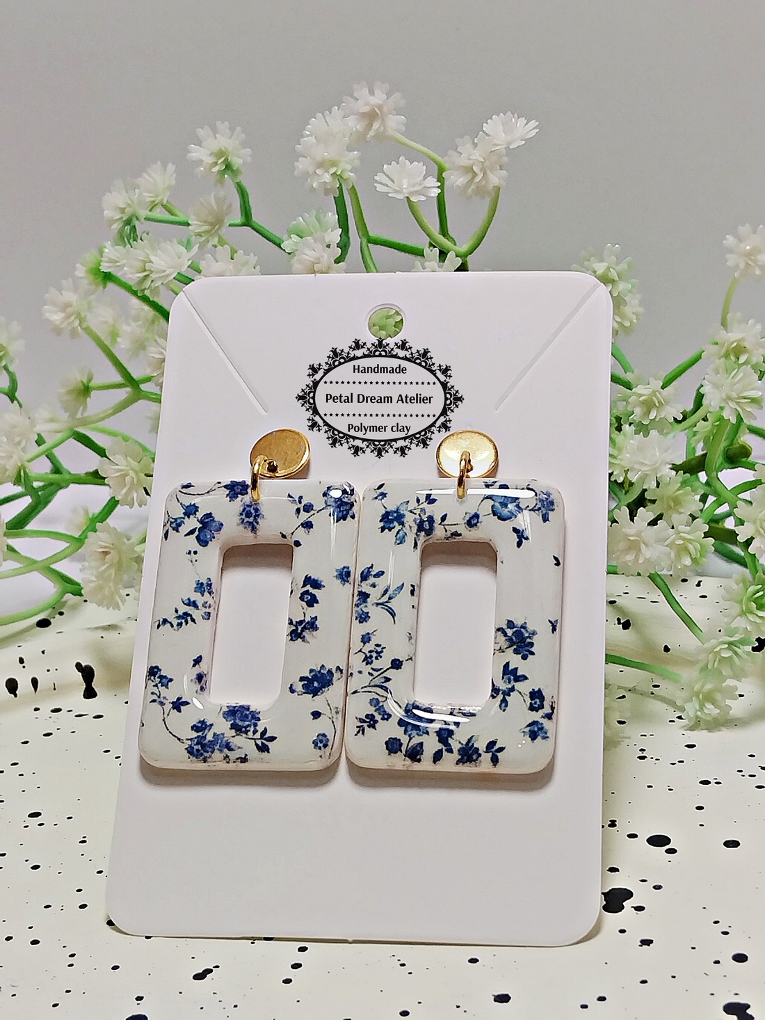 Cercei cu flori - bijuterii - cercei - cercei cu figurine - Artynos.ro