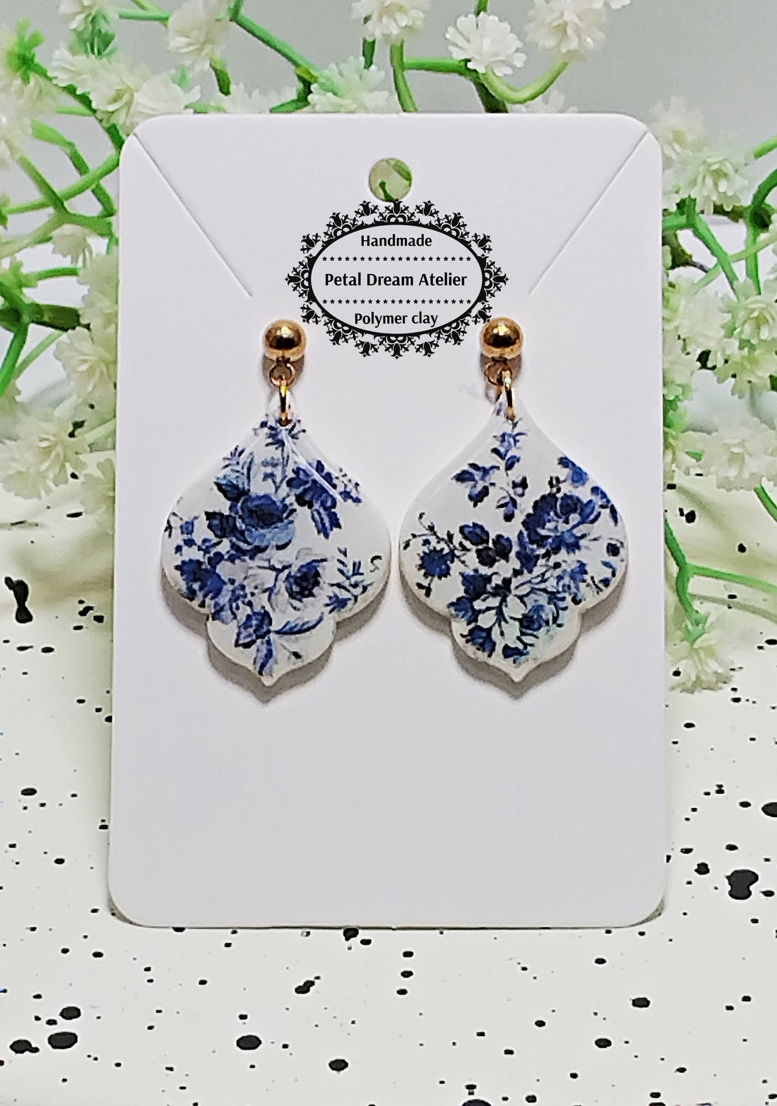 Cercei cu flori - bijuterii - cercei - cercei cu figurine - Artynos.ro