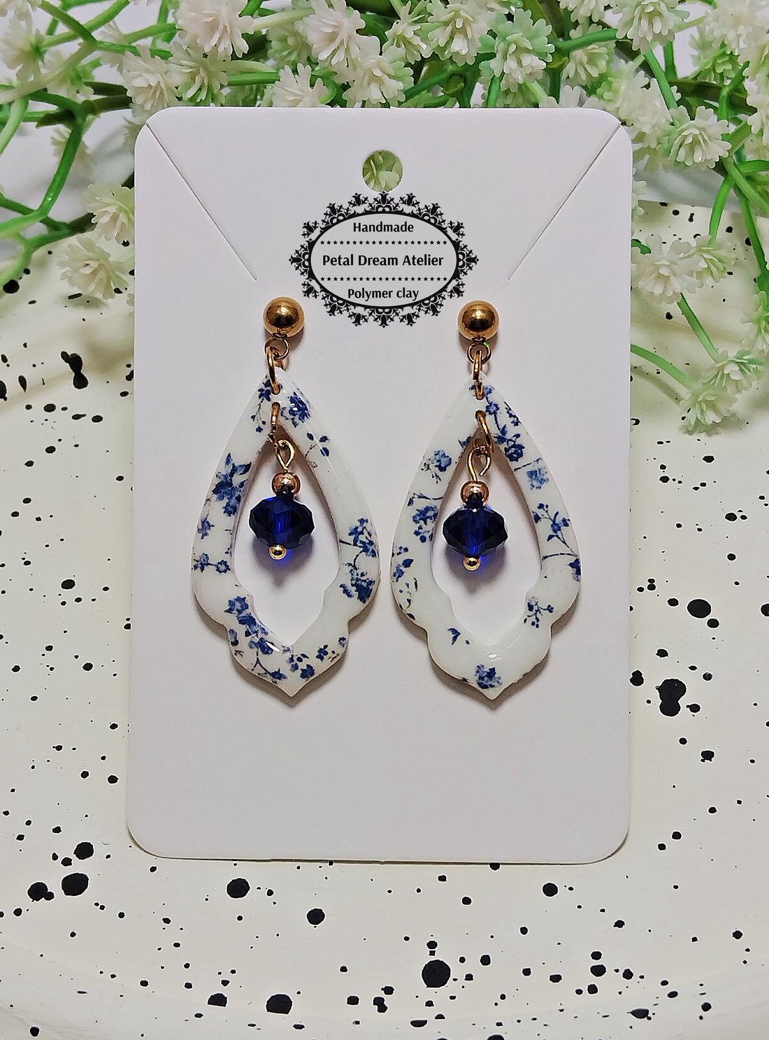 Cercei cu flori - bijuterii - cercei - cercei cu figurine - Artynos.ro