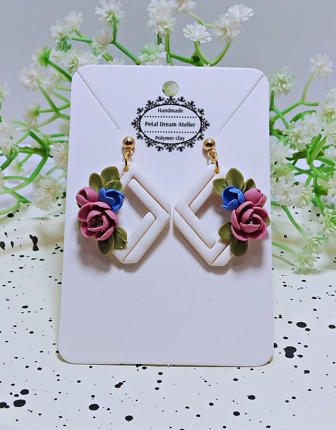 Cercei cu flori - bijuterii - cercei - cercei cu figurine - Artynos.ro