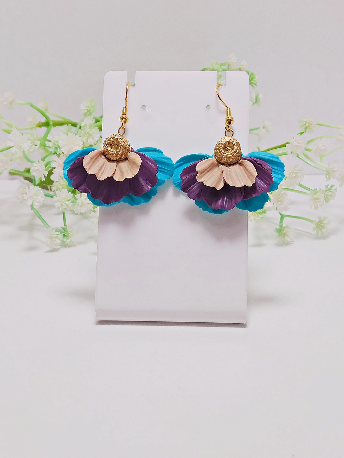 Cercei Ruffled Petals - bijuterii - cercei - cercei lungi - Artynos.ro