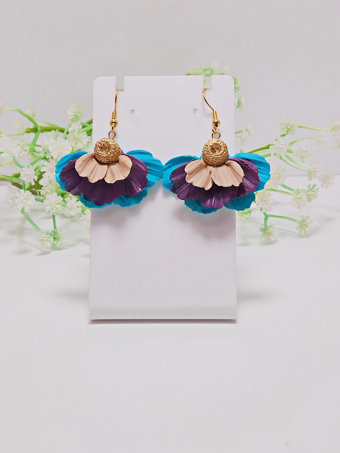 Cercei Ruffled Petals - bijuterii - cercei - cercei lungi - Artynos.ro