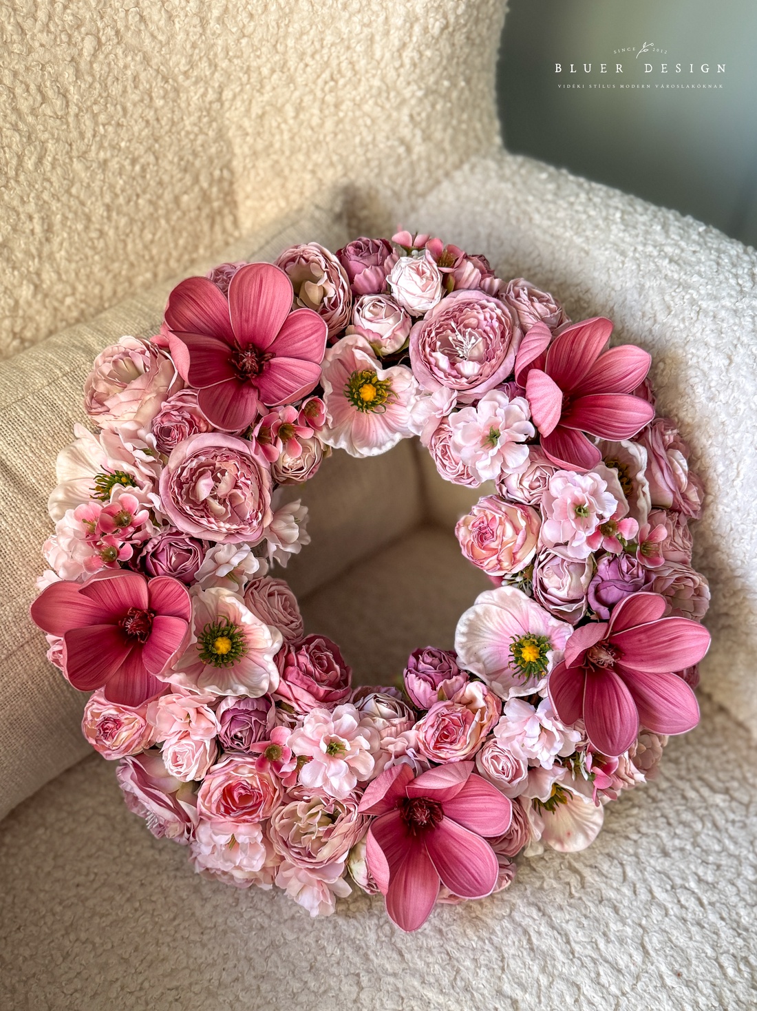 Ciocănel vintage cu flori de mătase magnolia, dimensiune completă - coroană de flori - decorațiune de ușă cu flori de mă - casă & stil de viață - accesorii pentru decorat casa - decorațiuni de geam și decorațiuni de ușă - decor ferestre și autocolant pentru geam - Artynos.ro Ciocănel vintage cu flori de mătase magnolia, dimensiune completă - coroană de flori - decorațiune de ușă cu flori de mă - casă & stil de viață - accesorii pentru decorat casa - decorațiuni de geam și decorațiuni de ușă - decor ferestre și autocolant pentru geam - Artynos.ro