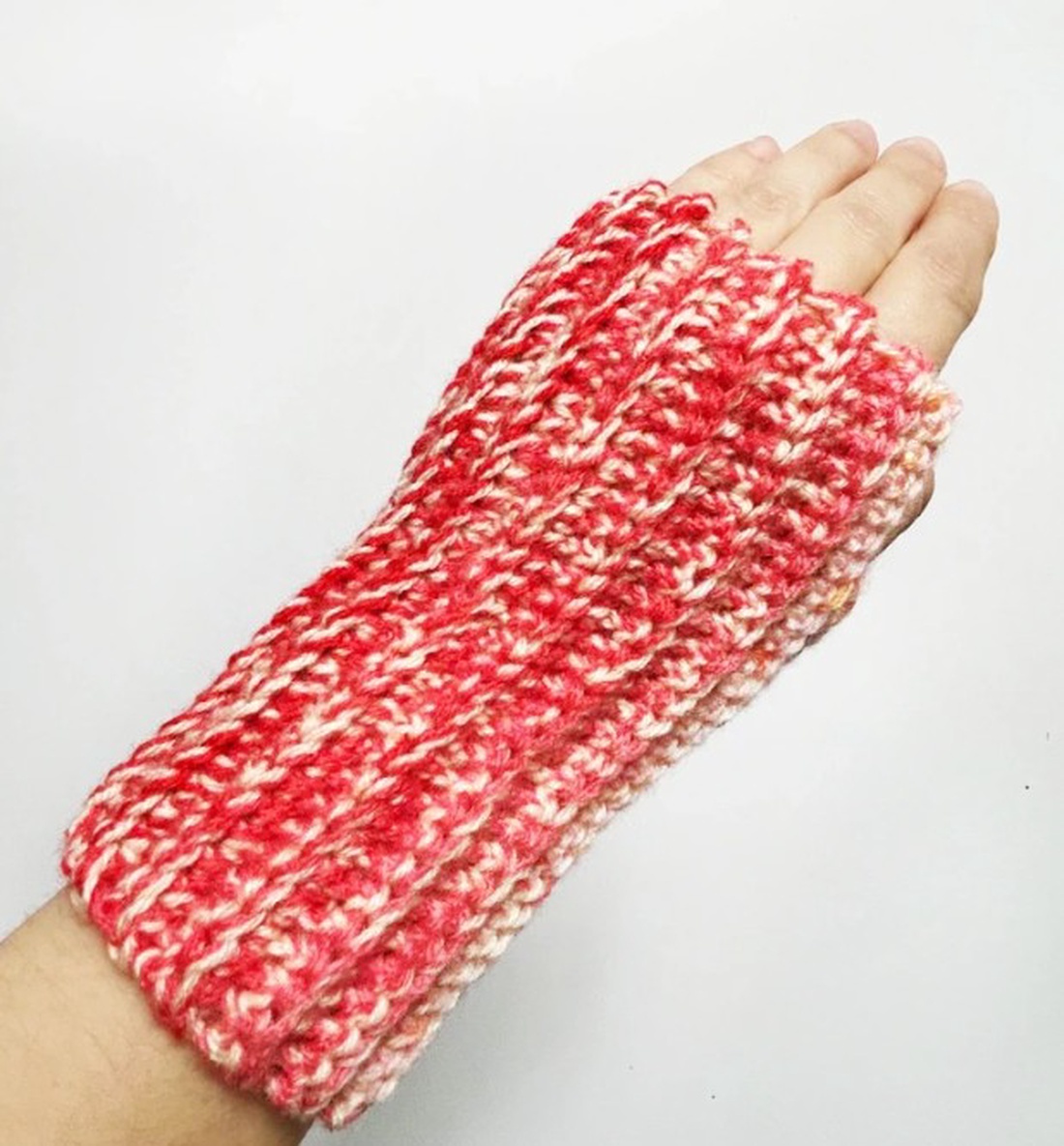 Manusi fara degete - îmbrăcăminte și modă - eșarfe, pălării, fularuri - mănușă - Artynos.ro