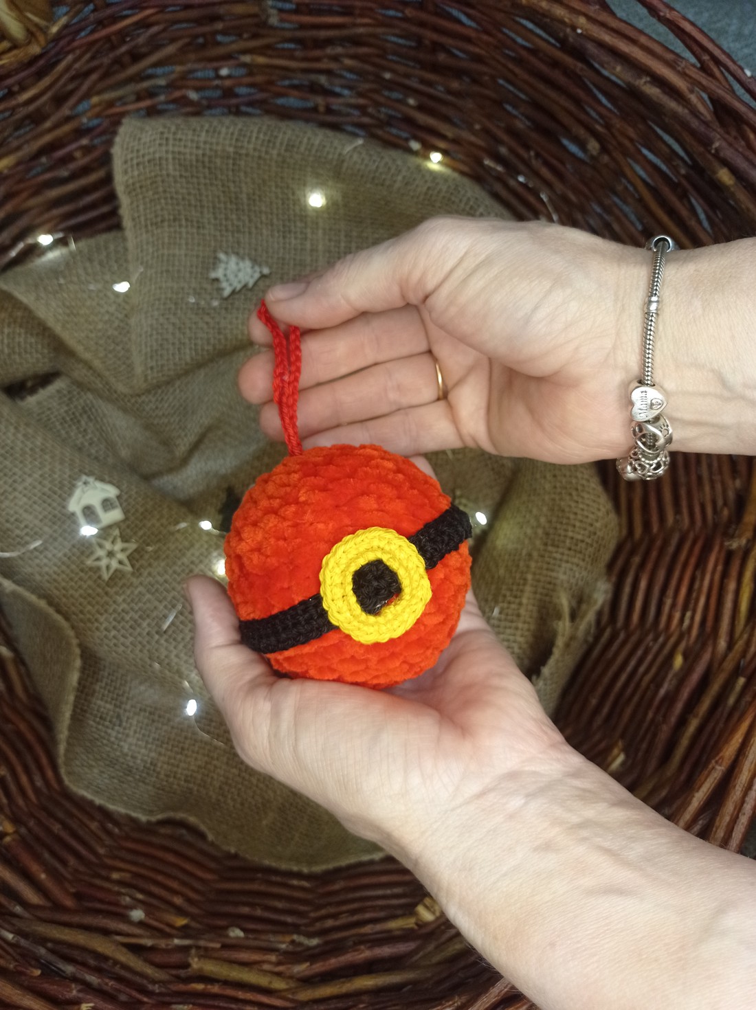 Coșul de Crăciun - unde decorațiunile prind viață! - crăciun - decorațiuni de crăciun de casă - globuri de crăciun - Artynos.ro