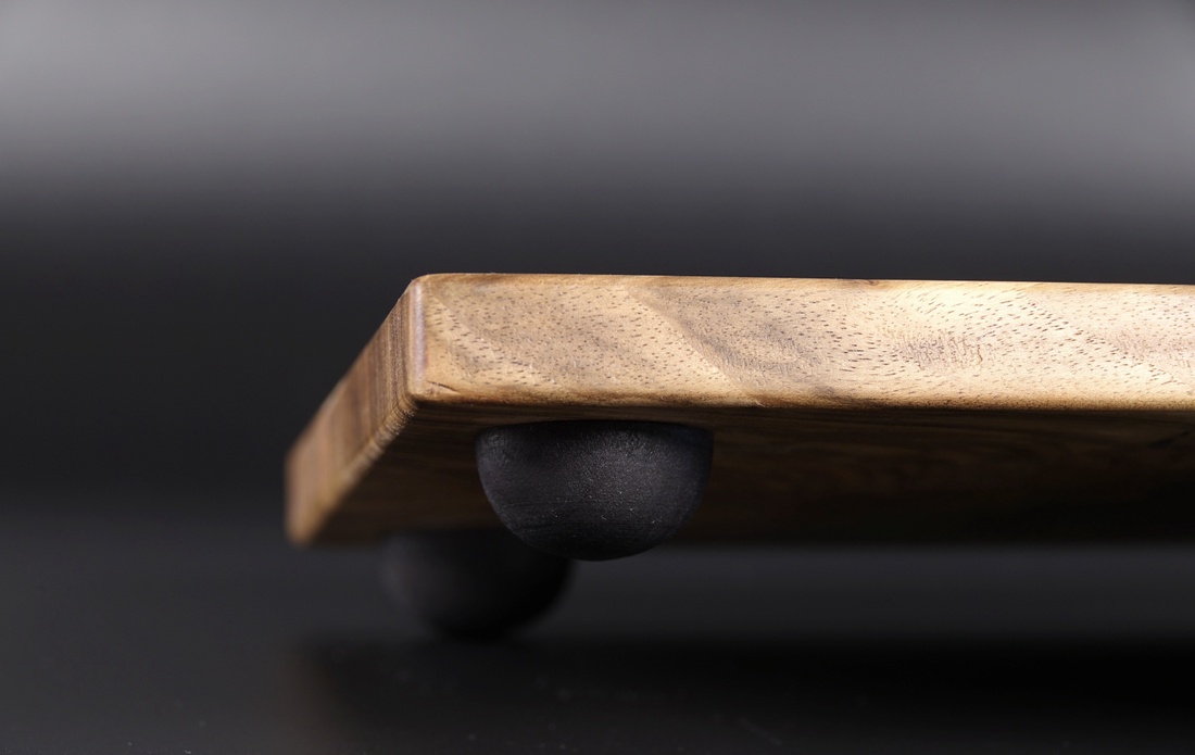Tavă decorativă Magnetic Veil din nuc masiv - casă & stil de viață - decorațiuni de casă - decorațiuni de masă și rafturi - decorațiuni de masă - Artynos.ro