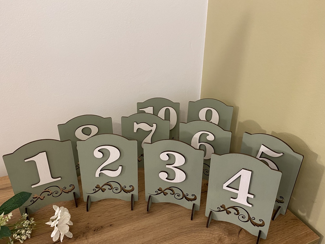 Set numere pentru masă 1-15 (lemn) - accesorii nuntă - materiale decor pentru nuntă - decorațiuni pentru masa de nuntă - Artynos.ro Set numere pentru masă 1-15 (lemn) - accesorii nuntă - materiale decor pentru nuntă - decorațiuni pentru masa de nuntă - Artynos.ro