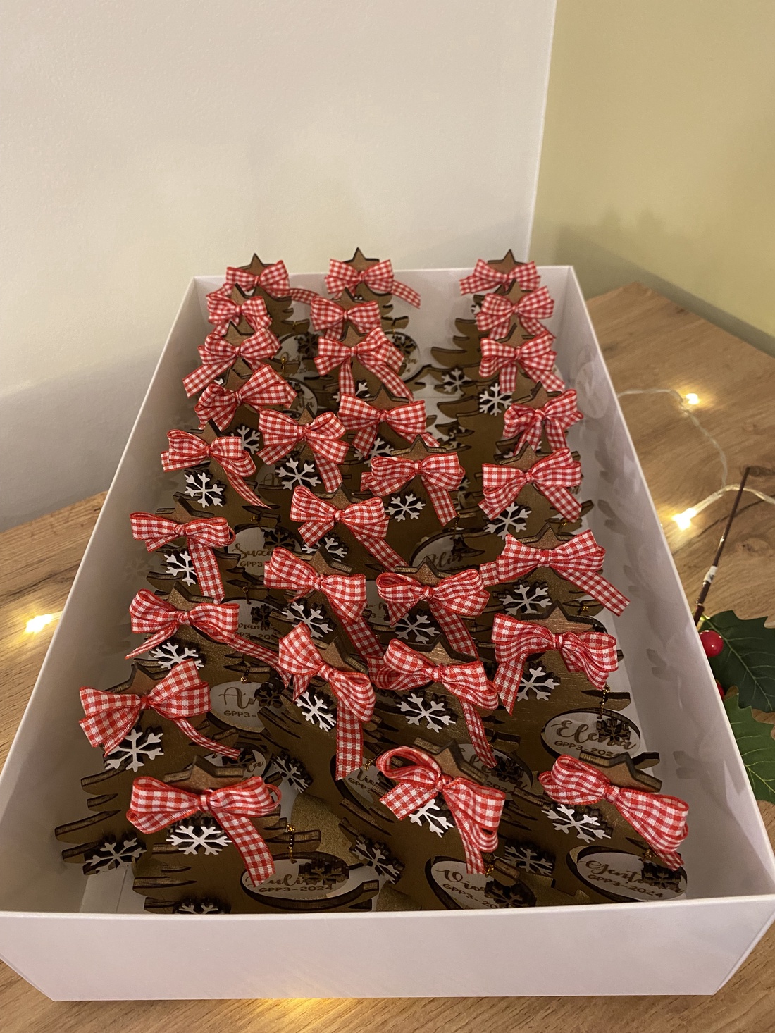 Brăduți personalizabili pentru Crăciun  - crăciun - decorațiuni de crăciun de casă - globuri de crăciun - Artynos.ro