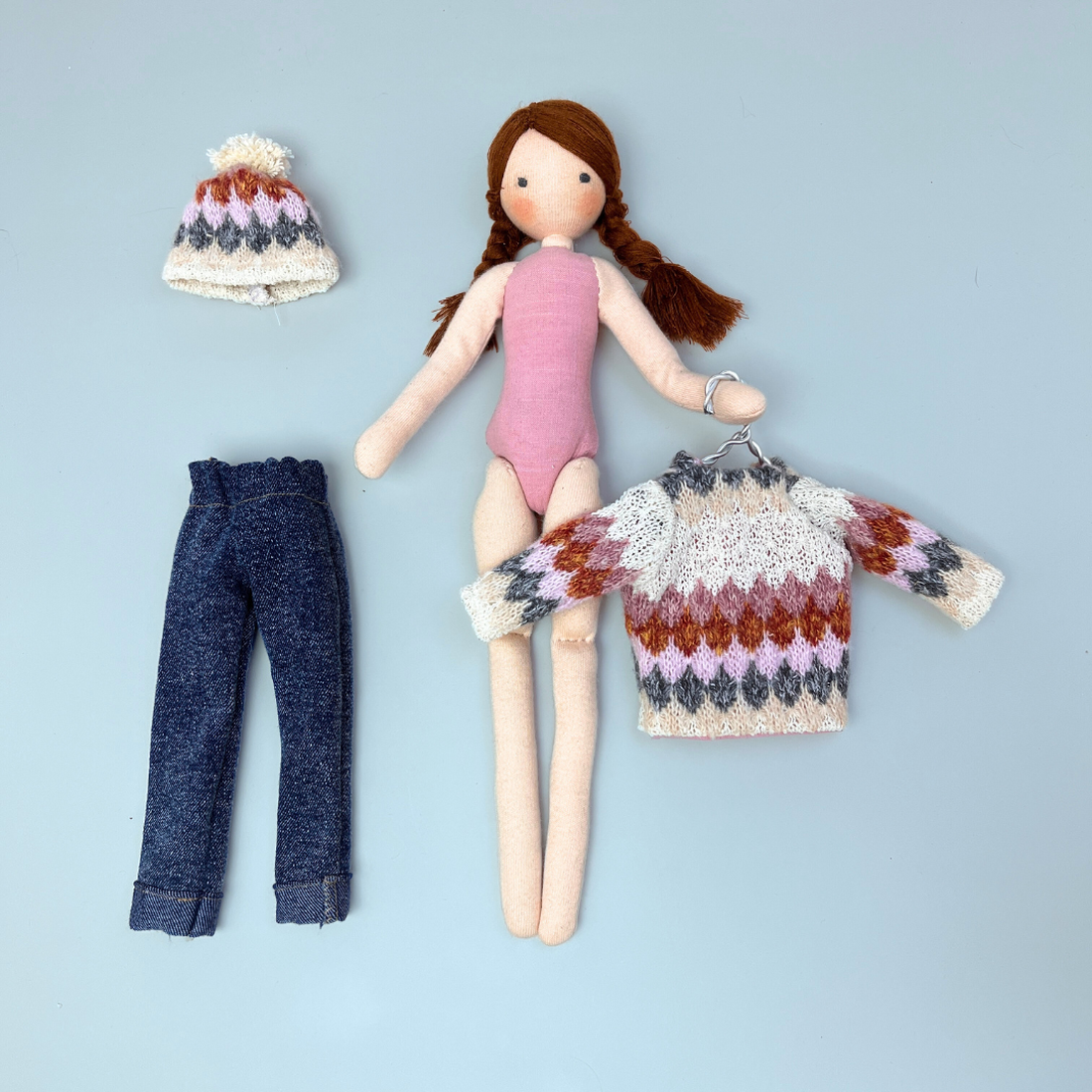 Bogi Baba - Set de iarnă - jucării și echipamente pentru copii - plușuri - păpușă croșetată, păpușă de pluș - Artynos.ro