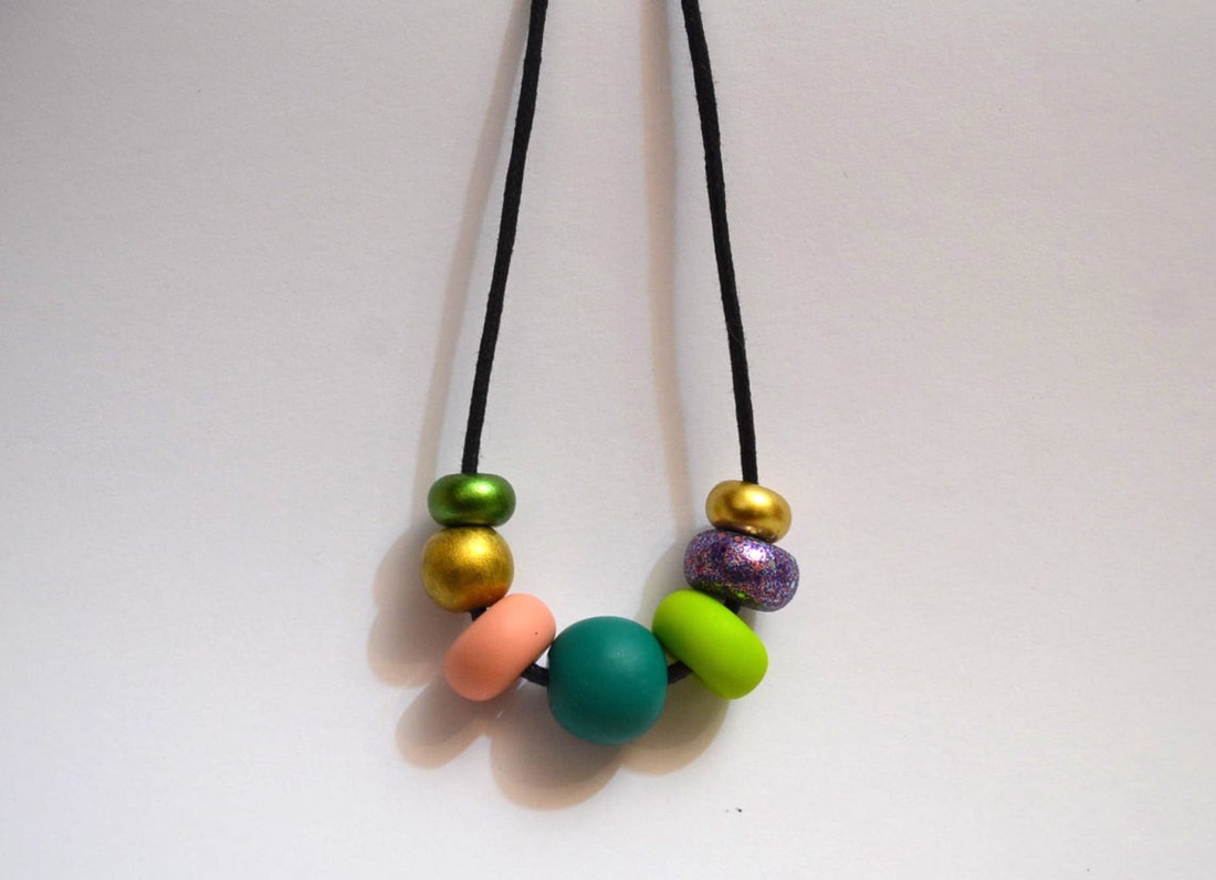 Colier geometric modern Colier margele colorate colier statement colier casual bijuterie geometrica cadou profesoara - bijuterii - coliere - coliere cu mărgele - Artynos.ro Colier geometric modern Colier margele colorate colier statement colier casual bijuterie geometrica cadou profesoara - bijuterii - coliere - coliere cu mărgele - Artynos.ro