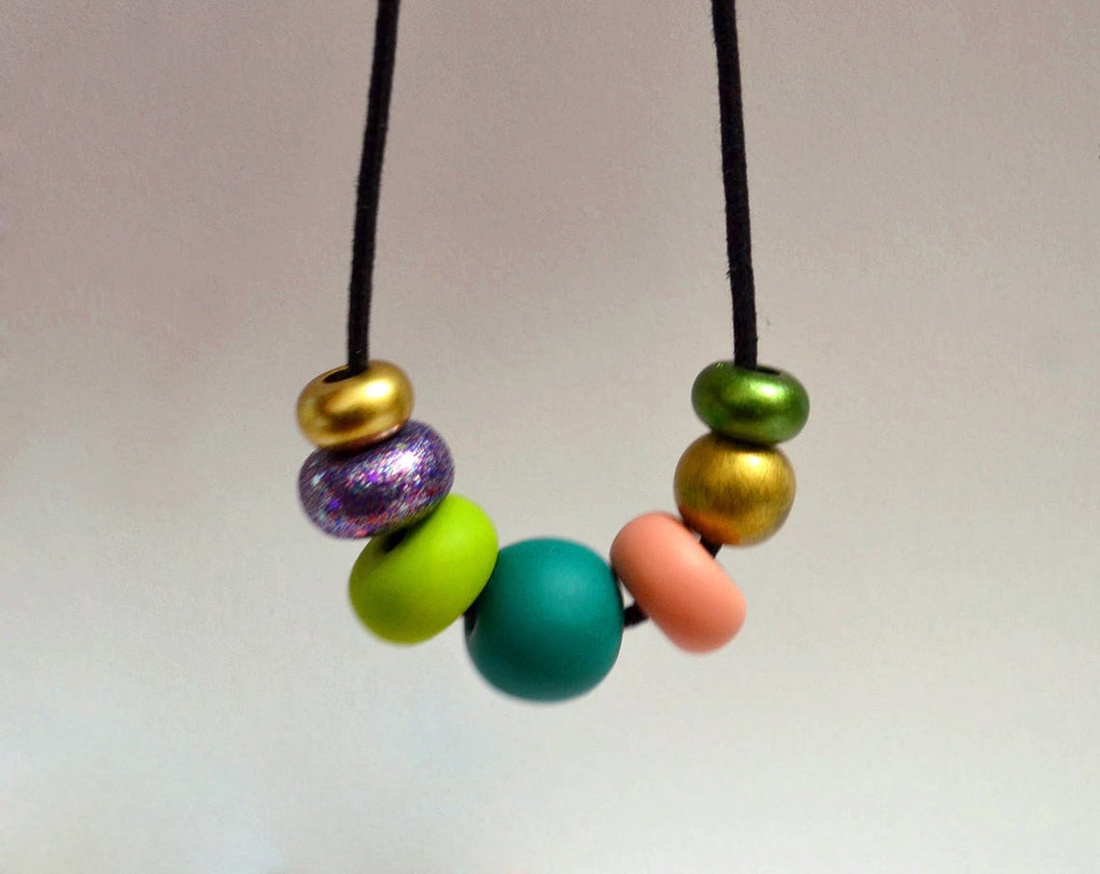 Colier geometric modern Colier margele colorate colier statement colier casual bijuterie geometrica cadou profesoara - bijuterii - coliere - coliere cu mărgele - Artynos.ro Colier geometric modern Colier margele colorate colier statement colier casual bijuterie geometrica cadou profesoara - bijuterii - coliere - coliere cu mărgele - Artynos.ro