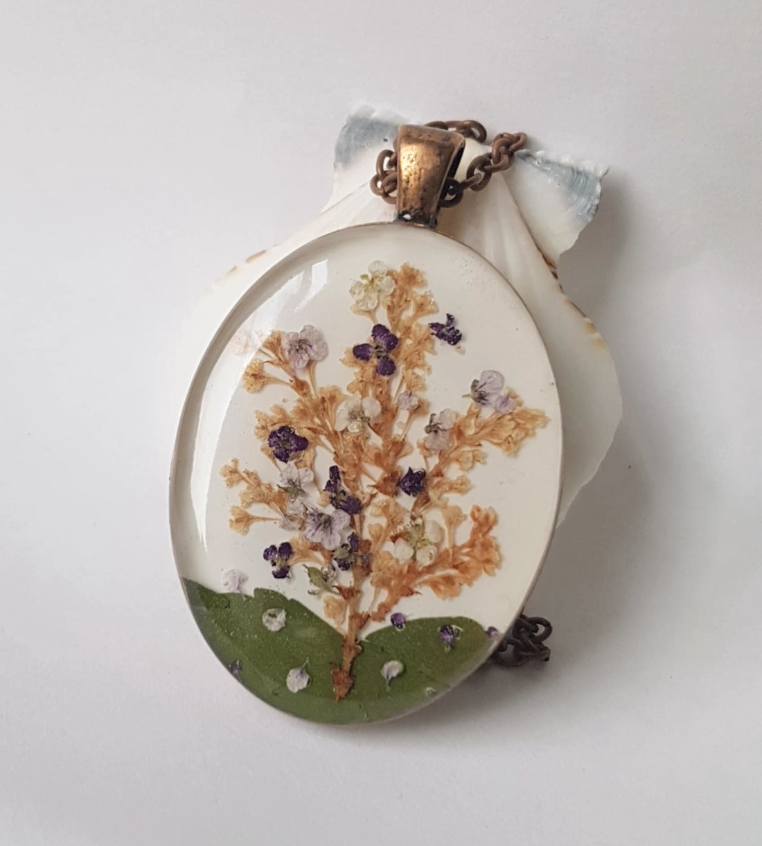 Colier handmade Pandantiv din rasina cu flori naturale copac cu flori colier copacul vietii cadou pentru femei iubita - bijuterii - coliere - pandative - Artynos.ro Colier handmade Pandantiv din rasina cu flori naturale copac cu flori colier copacul vietii cadou pentru femei iubita - bijuterii - coliere - pandative - Artynos.ro