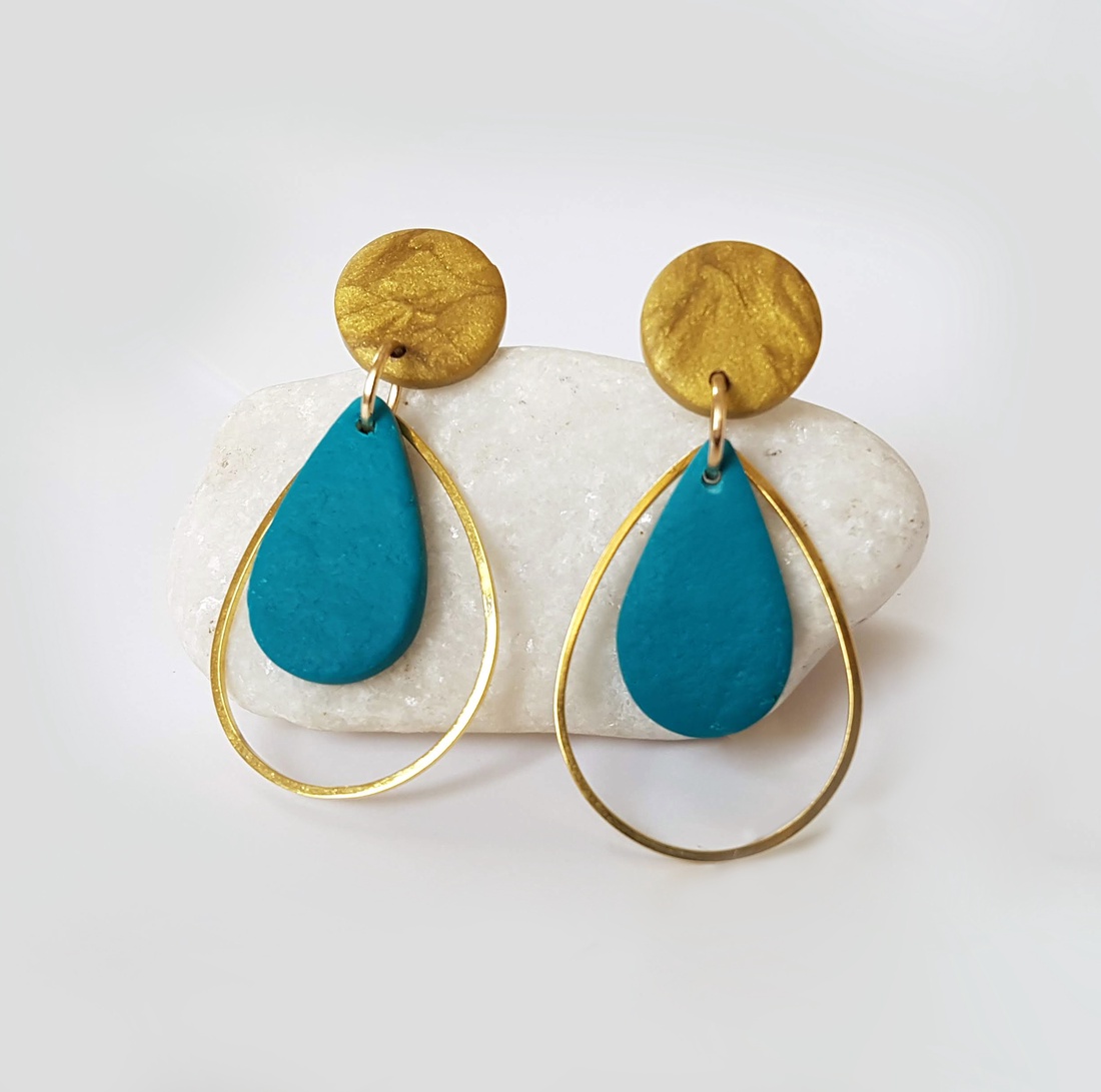 Cercei contemporani turcoaz fimo Cercei albastri moderni agatatori cercei atarnatori supradimensionati bijuterie moderna - bijuterii - cercei - cercei lungi - Artynos.ro Cercei contemporani turcoaz fimo Cercei albastri moderni agatatori cercei atarnatori supradimensionati bijuterie moderna - bijuterii - cercei - cercei lungi - Artynos.ro