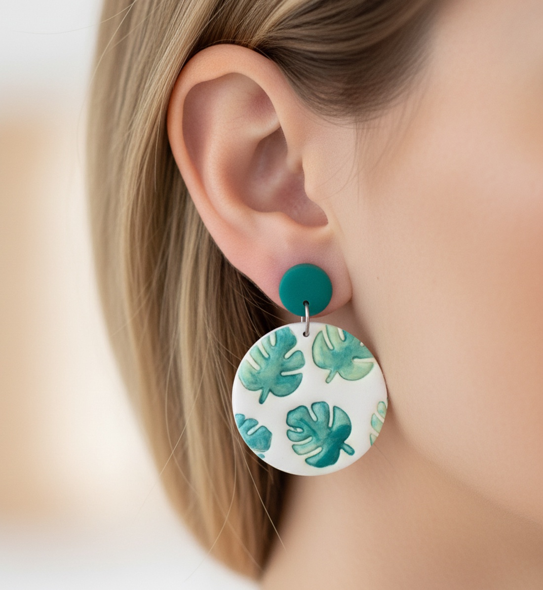 Cercei moderni fimo Cercei frunze agatatori cercei frunze monstera cercei atarnatori supradimensionati bijuterie moderna - bijuterii - cercei - cercei hoops - Artynos.ro Cercei moderni fimo Cercei frunze agatatori cercei frunze monstera cercei atarnatori supradimensionati bijuterie moderna - bijuterii - cercei - cercei hoops - Artynos.ro