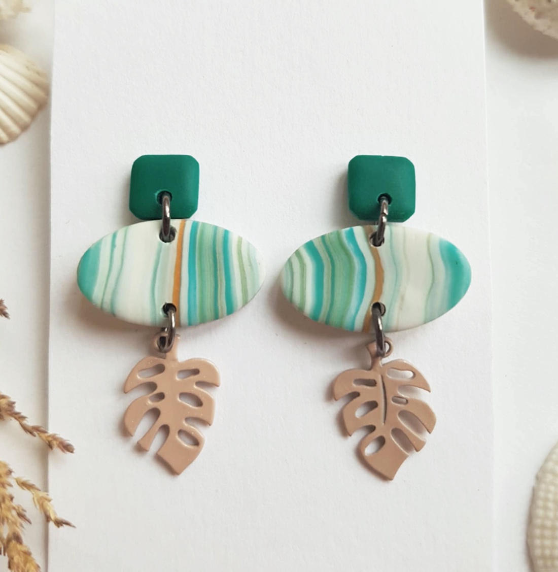 Cercei moderni fimo Cercei frunze agatatori cercei frunze monstera cercei atarnatori supradimensionati bijuterie moderna - bijuterii - cercei - cercei cu figurine - Artynos.ro