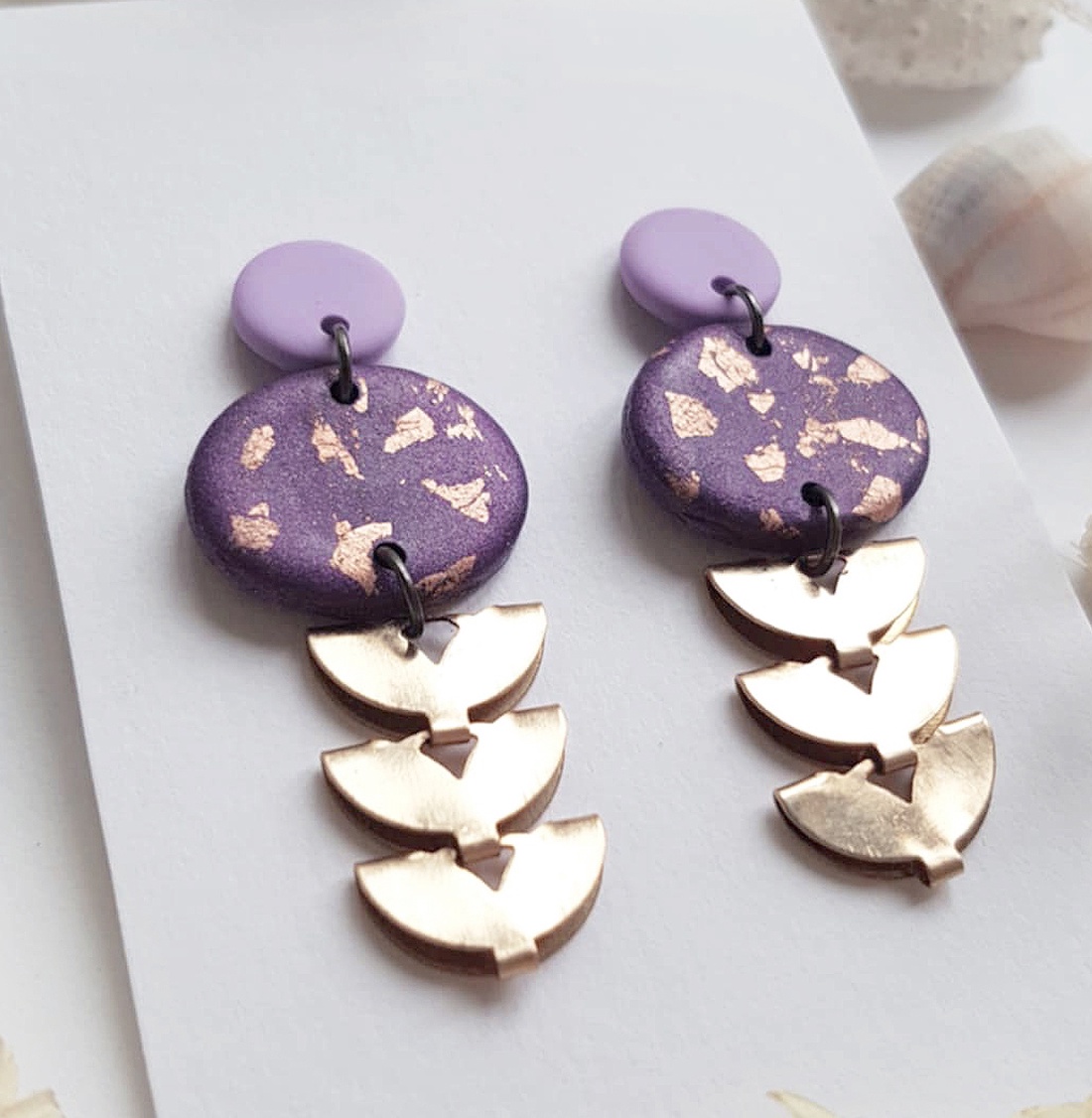 Cercei moderni cercei moderni violet si cupru, cercei cu frunze cercei atarnatori cu tija, bijuterie contemporana cadou - bijuterii - cercei - cercei lungi - Artynos.ro