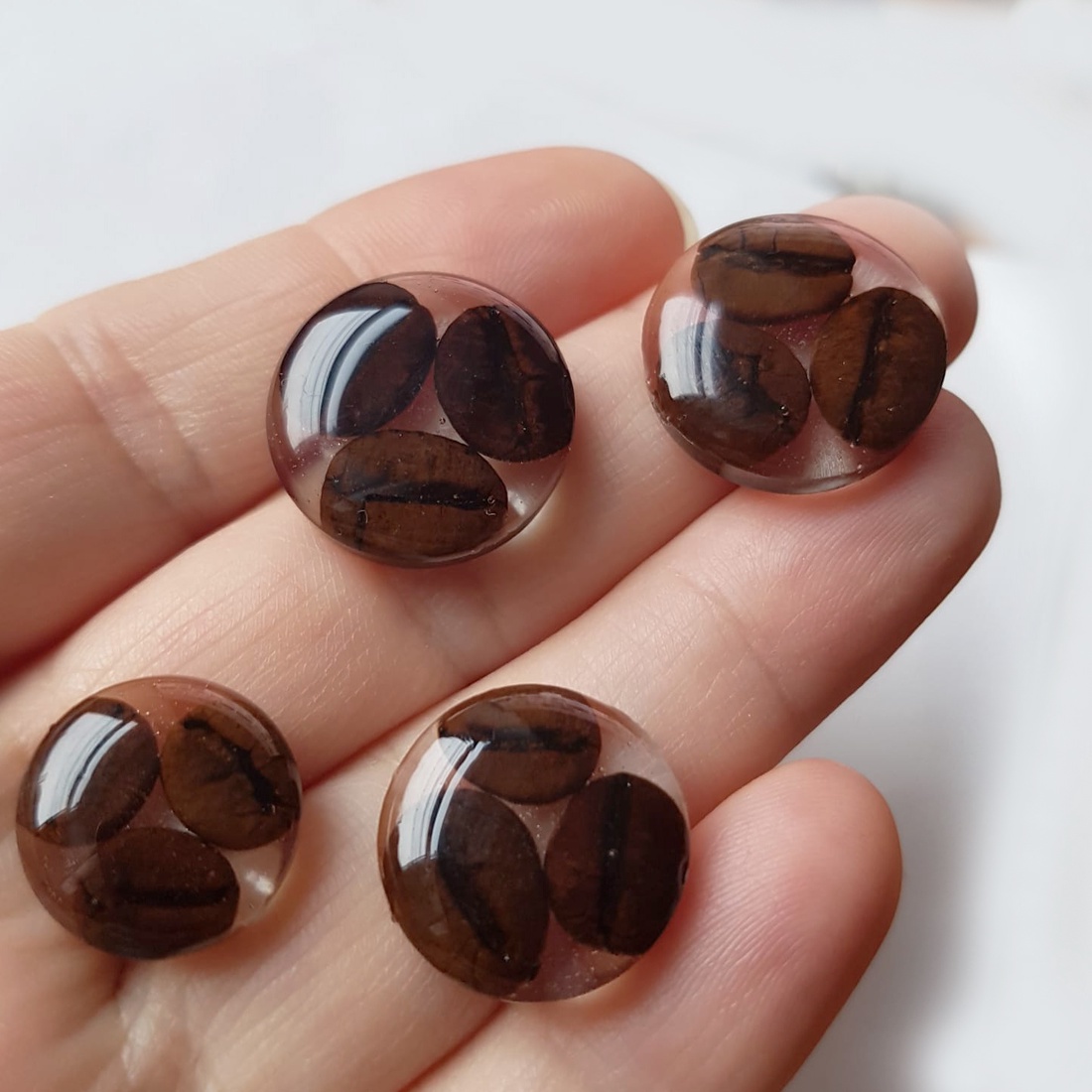 Set Cercei si colier din cafea naturala in rasina - bijuterii - seturi de bijuterii - Artynos.ro