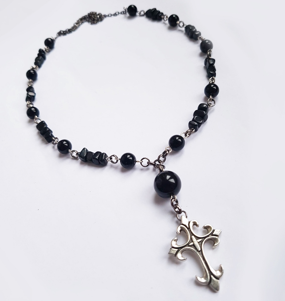 Colier lung artizanal Colier din margele semipretioase verzi Pandantiv frunza cupru colier aventurin verde colier rozar - bijuterii - coliere - coliere din pietre semiprețioase - Artynos.ro