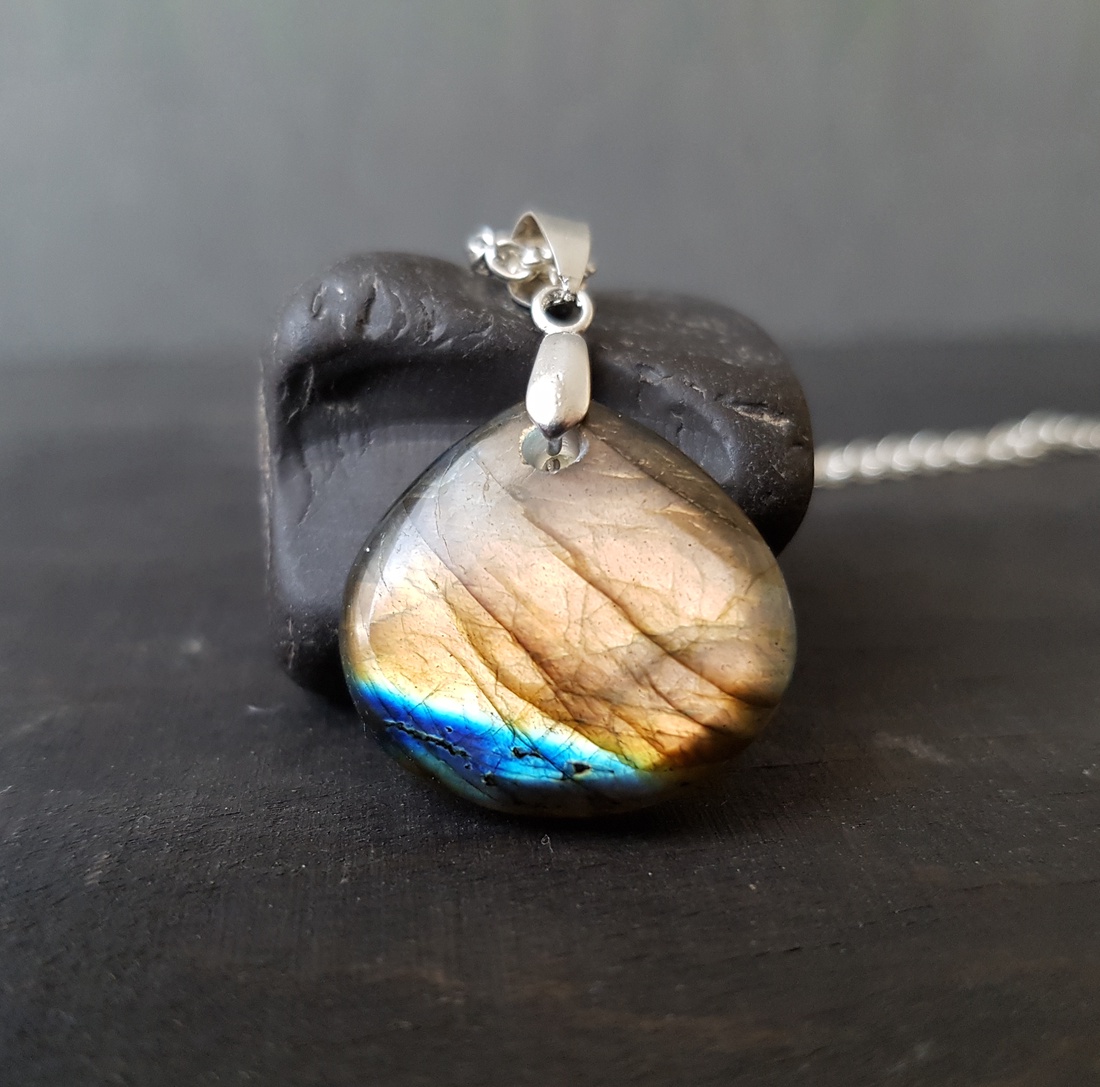 Pandantiv labradorit natural colier piatra semipretioasa pandantiv piatra naturala lacrima bijuterie cuart cadou mama - bijuterii - coliere - coliere din pietre semiprețioase - Artynos.ro
