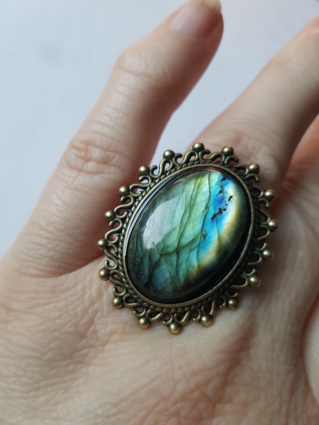 Inel labradorit inel cadochon piatra pretioasa labradorit inel reglabil filigran inel ajustabil bijuterie cadou colega - bijuterii - inele - inele cu pietre semiprețioase - Artynos.ro