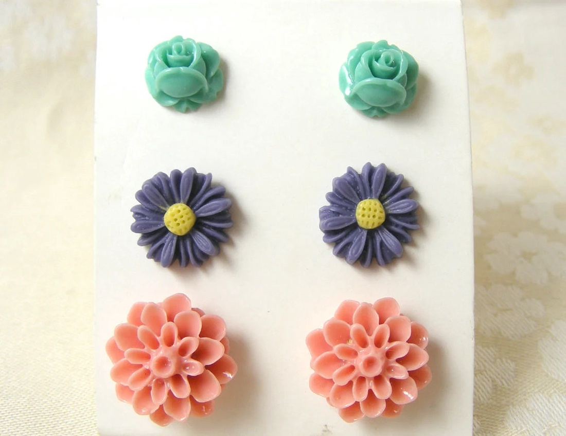 Set Cercei pentru lobul urechii fimo cercei surub rotunzi cercei cu tija cercei aurii verzi cercei minimali cadou femeie - bijuterii - seturi de bijuterii - Artynos.ro