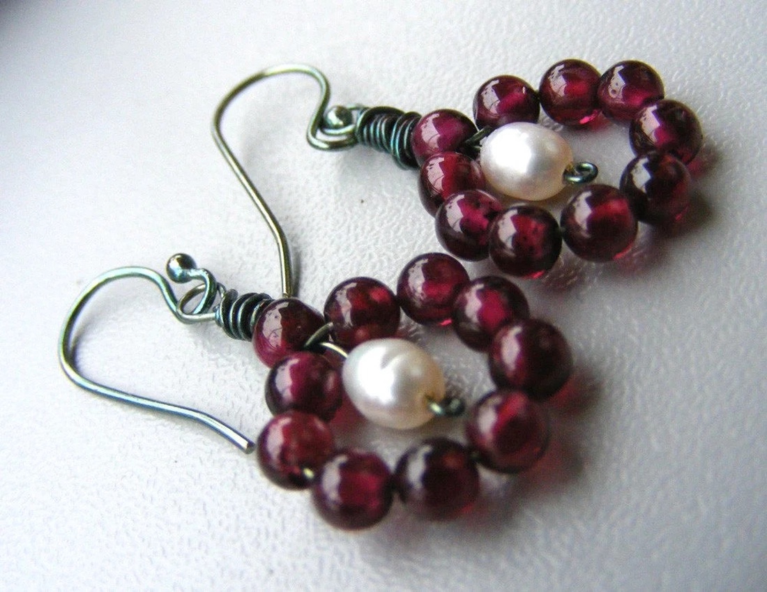 Cercei eleganti cercei cu granate cercei atarnatori semipretioase cercei ocazie cercei moderni cadou martie martisor - bijuterii - cercei - cercei din pietre semiprețioase - Artynos.ro