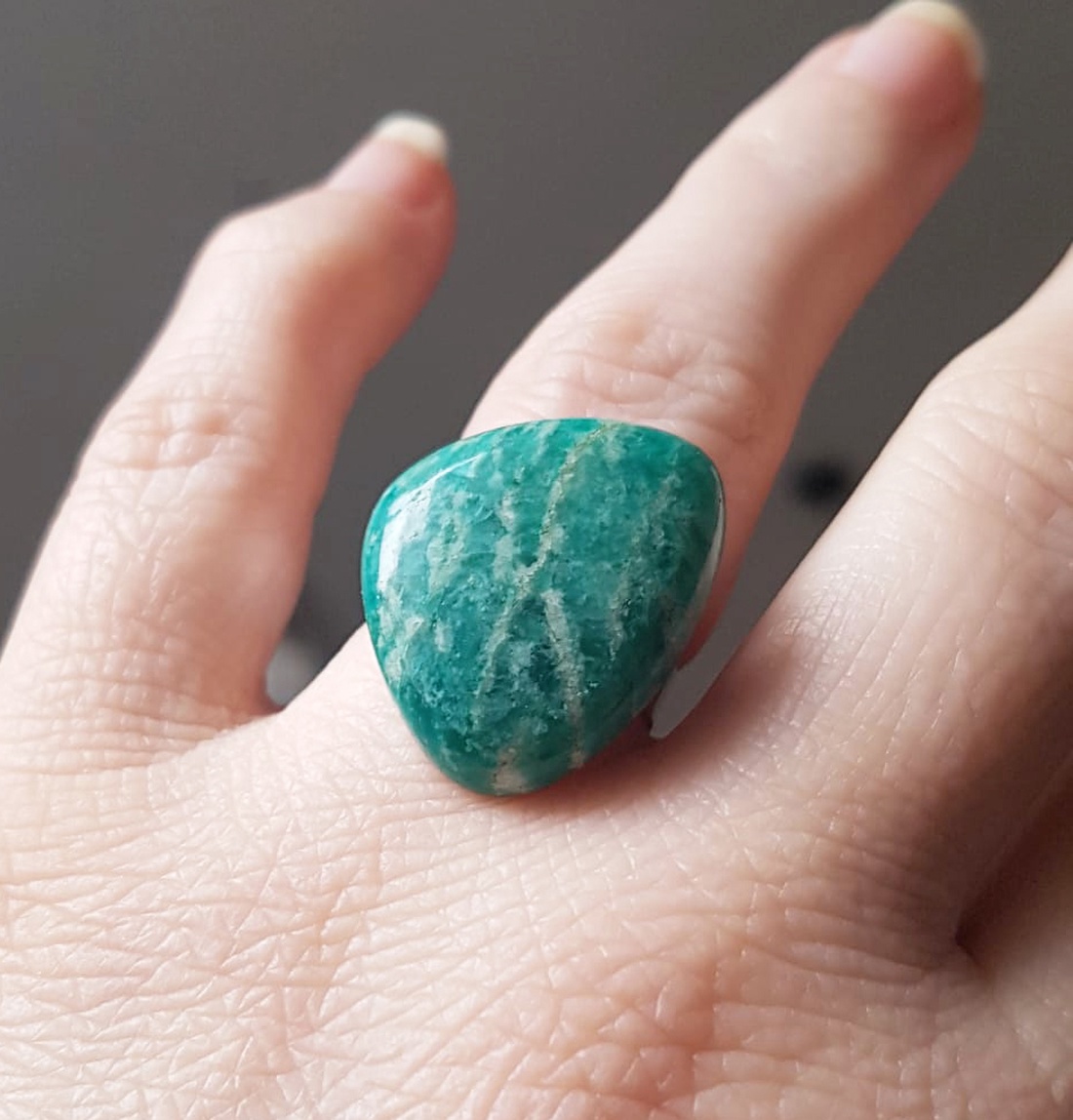 Inel reglabil cu piatra de amazonit, inel amazonit verde inel ajustabil cadou iubita bijuterie cadou iubita mama martie - bijuterii - inele - inele cu pietre semiprețioase - Artynos.ro