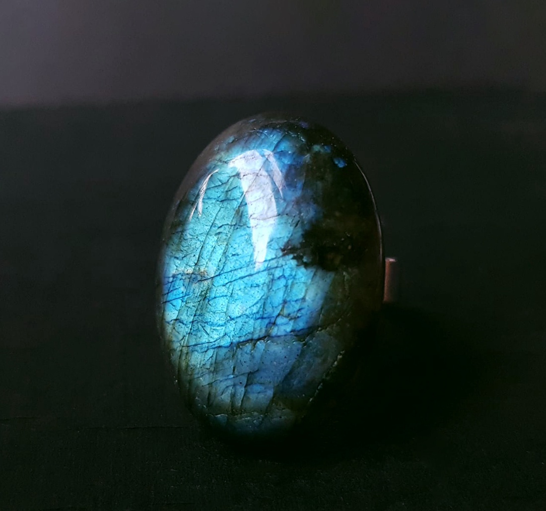 Inel labradorit inel cadochon piatra pretioasa labradorit inel reglabil filigran inel ajustabil bijuterie cadou colega - bijuterii - inele - inele cu pietre semiprețioase - Artynos.ro