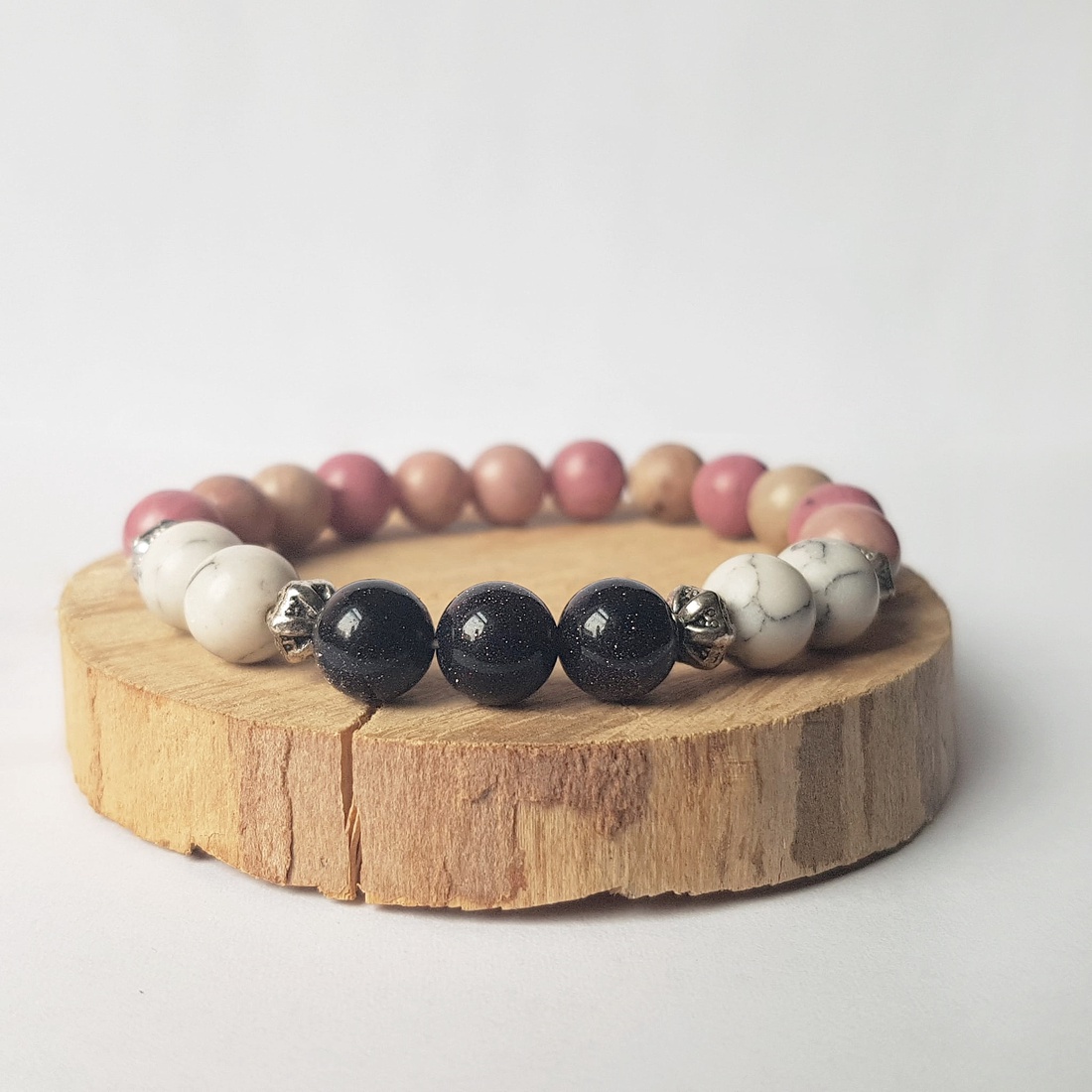 Bratara din pietre semipretioase bratara rodonit howlit alb piatra soarelui neagra bratara pietre naturale - bijuterii - brățări - brățări din pietre semiprețioase - Artynos.ro