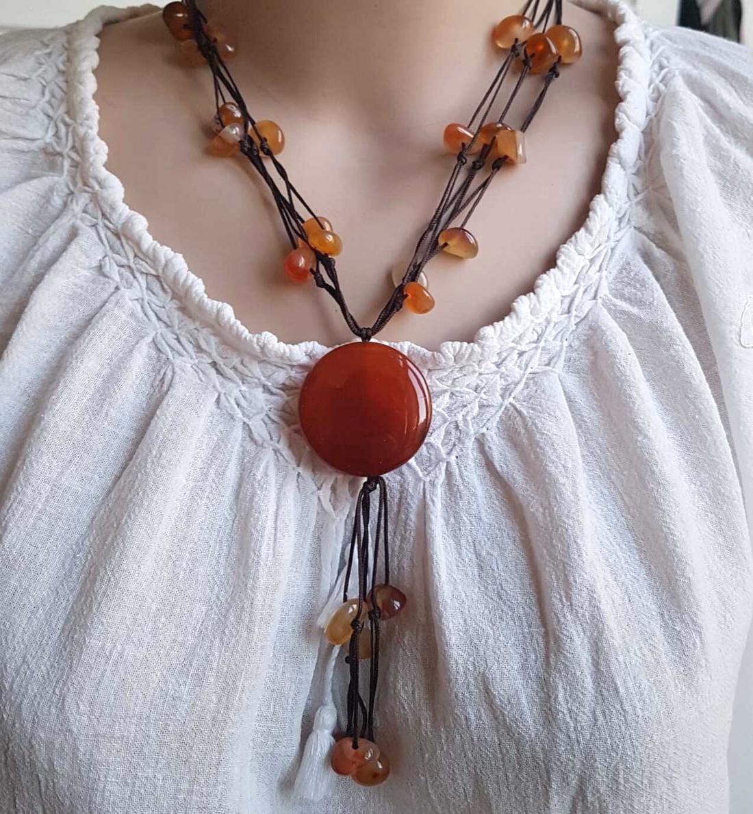 Colier cu agate roșii Colier pietre semipretioase rosii colier margele cadou sotie iubita martisor martie ziua femeii - bijuterii - coliere - coliere din pietre semiprețioase - Artynos.ro