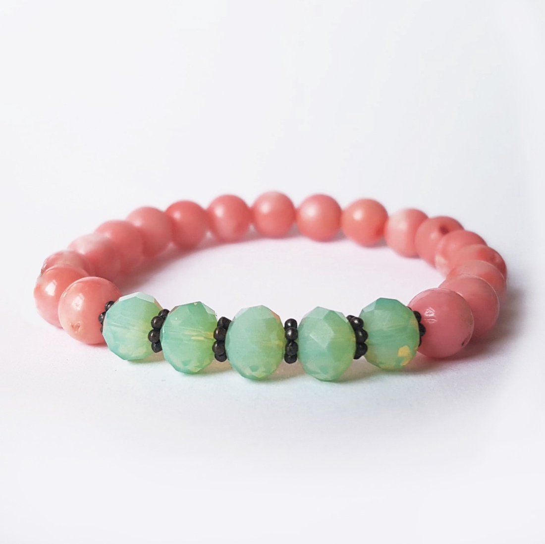 Bratara din pietre semipretioase bratara coral somon cristale verde menta bratara pietre naturale - bijuterii - brățări - brățări din pietre semiprețioase - Artynos.ro