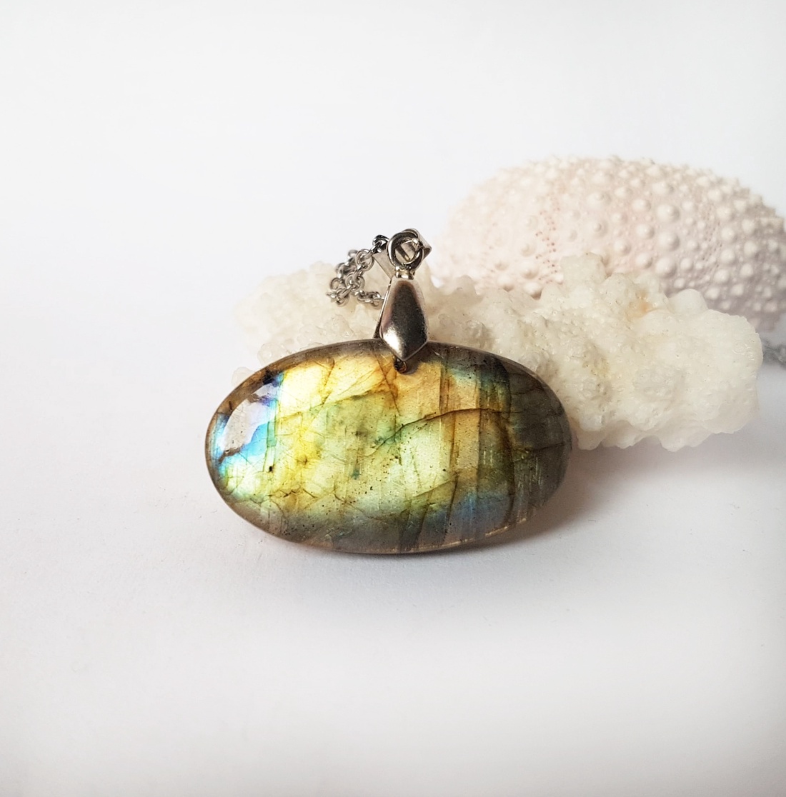 Pandantiv labradorit natural colier piatra semipretioasa pandantiv piatra naturala lacrima bijuterie cuart cadou mama - bijuterii - coliere - pandative - Artynos.ro