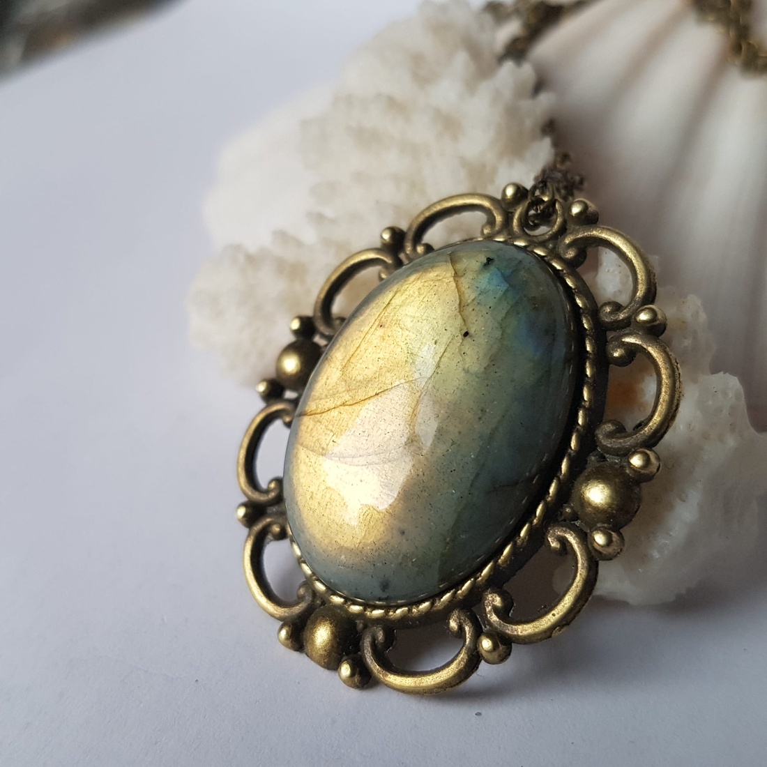 Pandantiv labradorit natural colier piatra semipretioasa pandantiv piatra naturala bijuterie cuart cadou mama - bijuterii - coliere - pandative - Artynos.ro