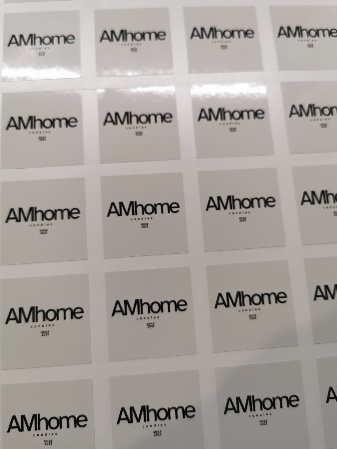 Etichete autoadezive lucioase personalizate - arte vizuale și accesorii - etichete, cutii de chibrituri - Artynos.ro Etichete autoadezive lucioase personalizate - arte vizuale și accesorii - etichete, cutii de chibrituri - Artynos.ro