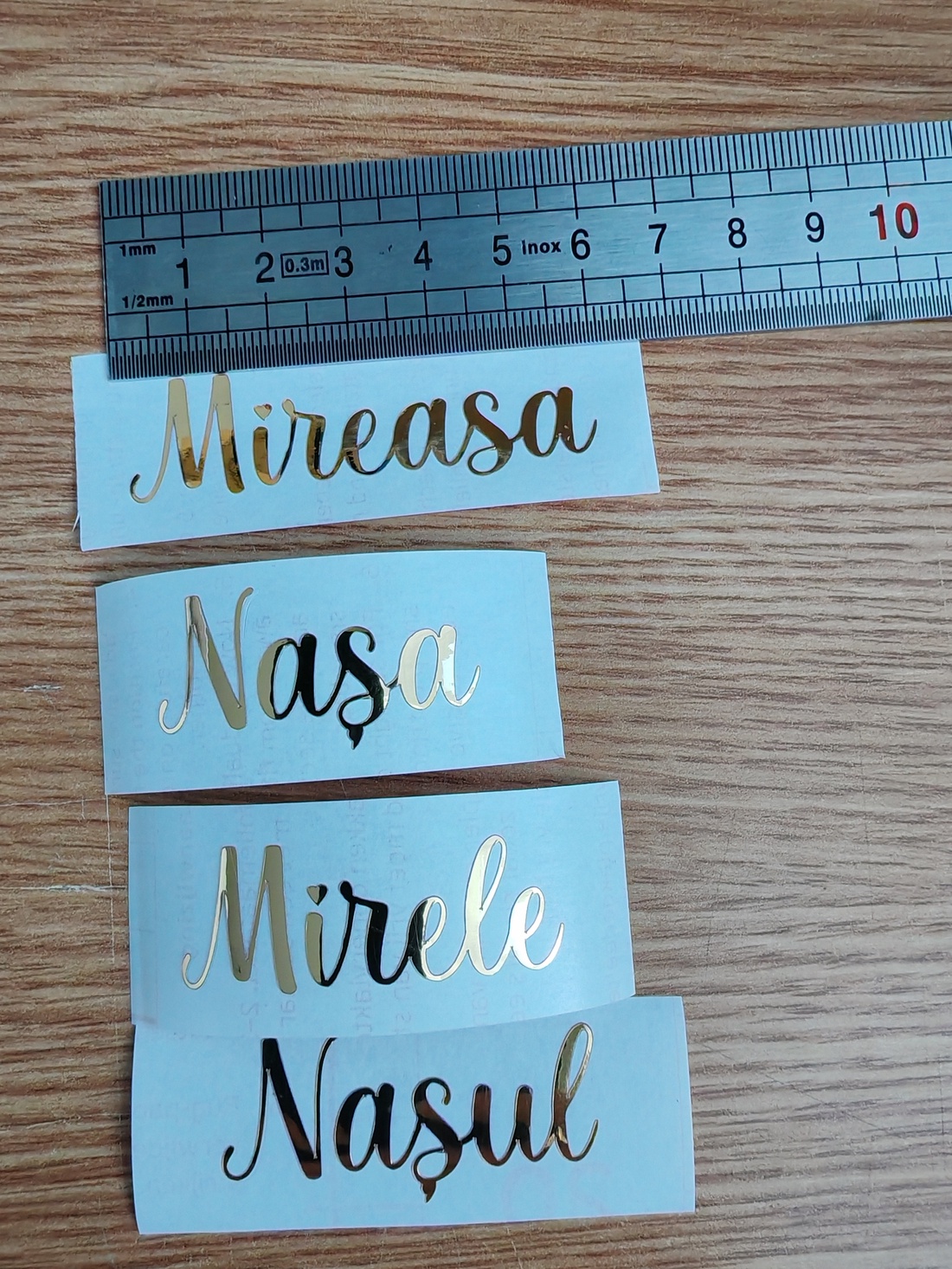 Stickere metalice auri personalizate � strălucire unică pentru cadouri, ambalaje și produse handmade - casă & stil de viață - produse de papetărie - pachet stickere - Artynos.ro