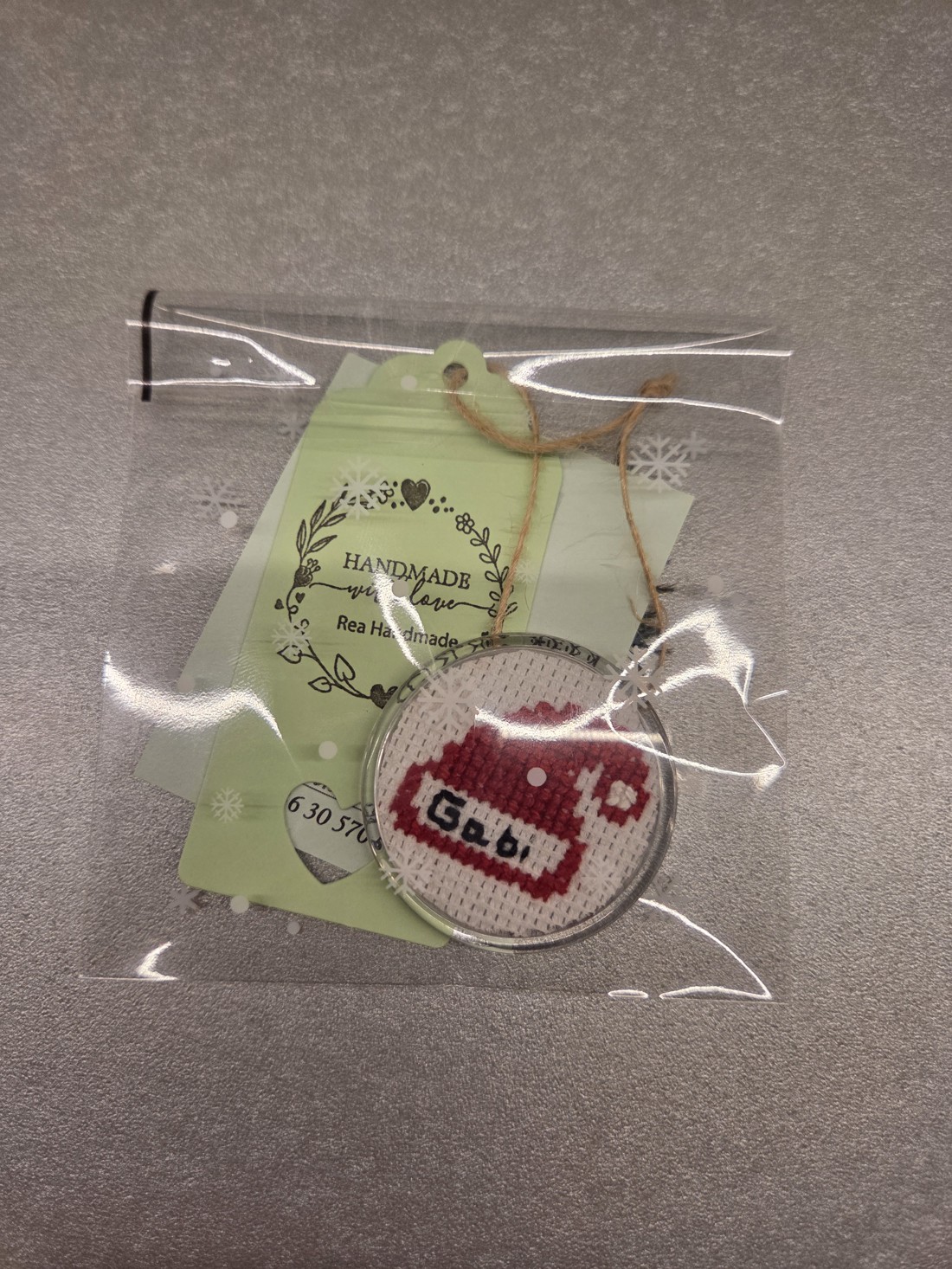 Broșă Moș Crăciun - crăciun - cadouri de moș crăciun - cadouri de moș crăciun - Artynos.ro