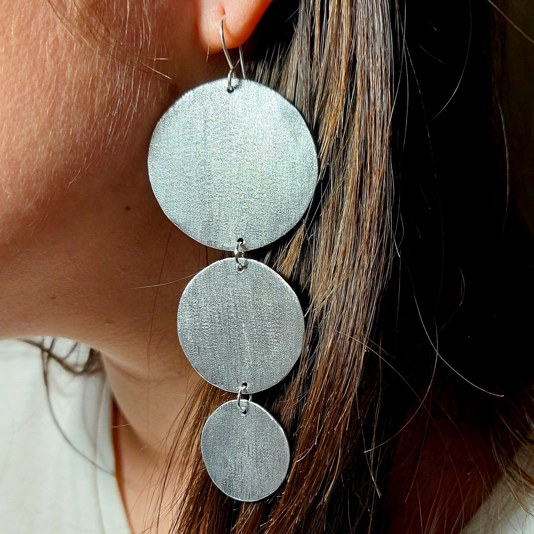 Cercei din aluminiu - bijuterii - cercei hoops - Artynos.ro Cercei din aluminiu - bijuterii - cercei hoops - Artynos.ro